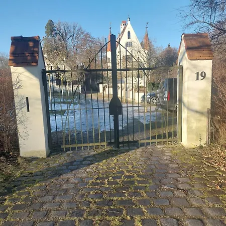 Haus Annette Am Seeschloessl * Utting am Ammersee